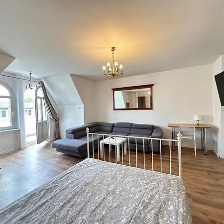 Duze Mieszkanie Minuta Do Monte Cassino *