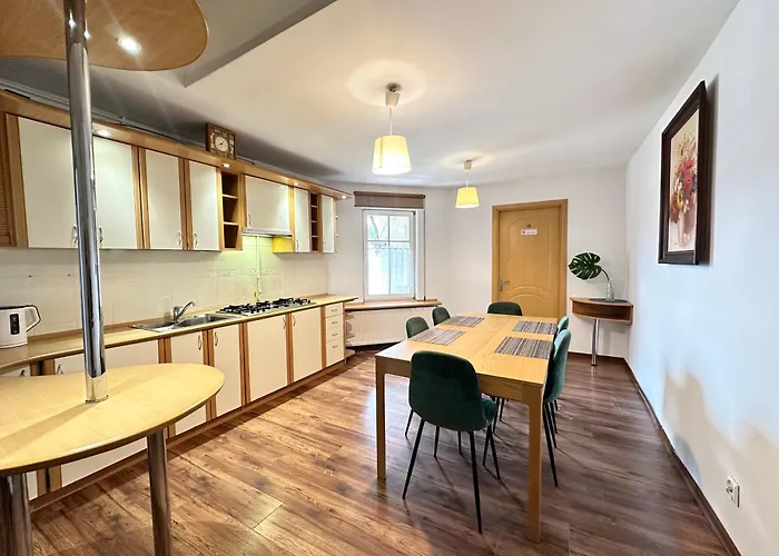 公寓 Duze Mieszkanie Minuta Do Monte Cassino *